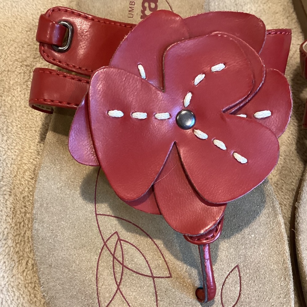 Umberto Raffini Red Floral Sandals - Picture 3 of 7